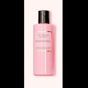 New! Victoria's Secret Bombshell Lotion